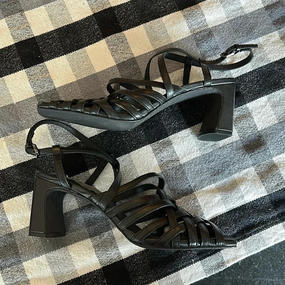Seychelles | Charter Square Toe Block Heel in Black | womens size 8